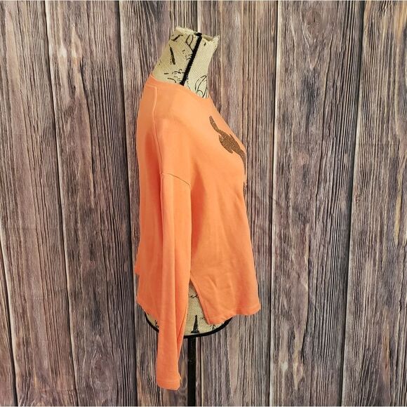 3 for $25 Walt Disney World, Mickey Mouse Sweater - Picture 4 of 9